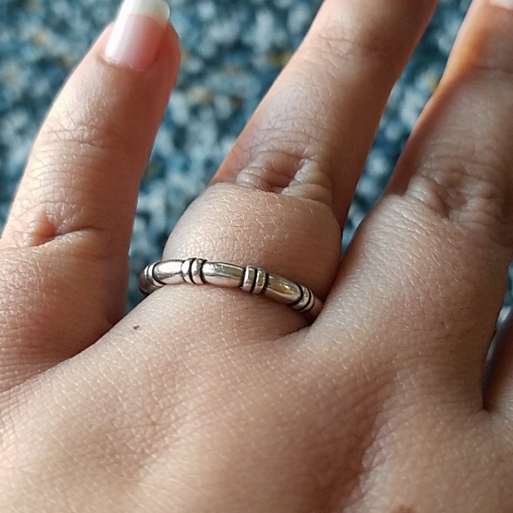 Pandora ring